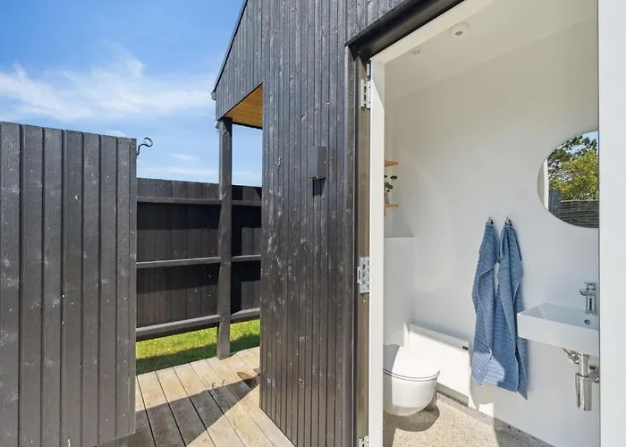 Holiday home Toyah - 400m From The Sea By Interhome Blavand