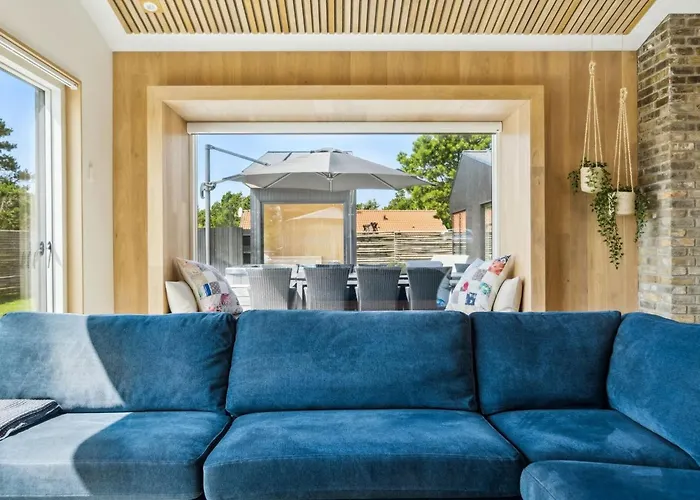 Toyah - 400m From The Sea By Interhome