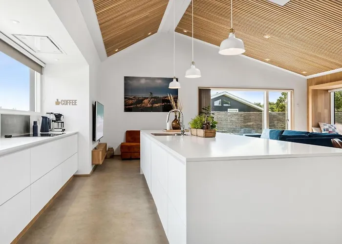 Holiday home Toyah - 400m From The Sea By Interhome *